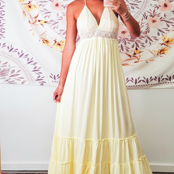 Wildflower Halter Maxi Dress- Cream - Picture 2 of 8
